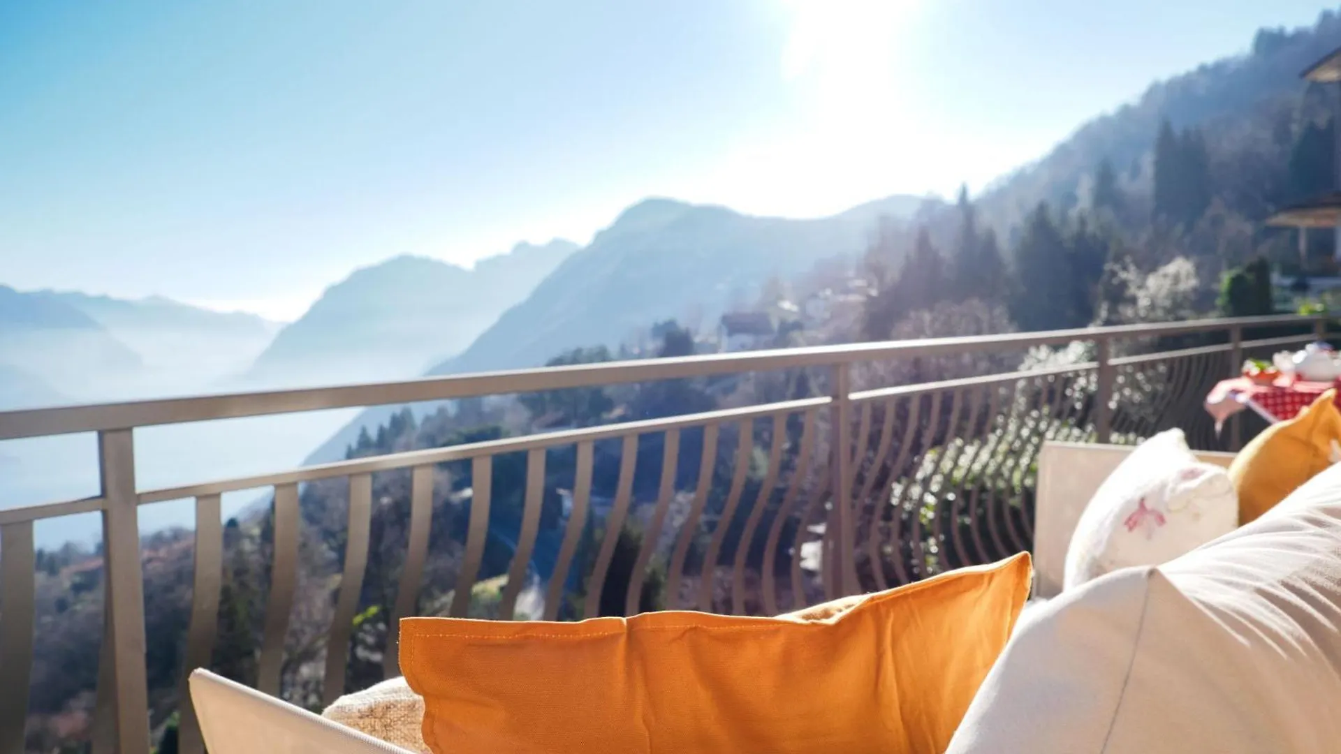 Holiday home Panoramic Lakeview House Bellagio Civenna